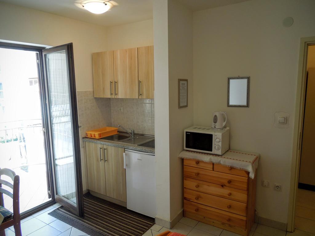 Apartments Dobranic Crikvenica Exteriör bild