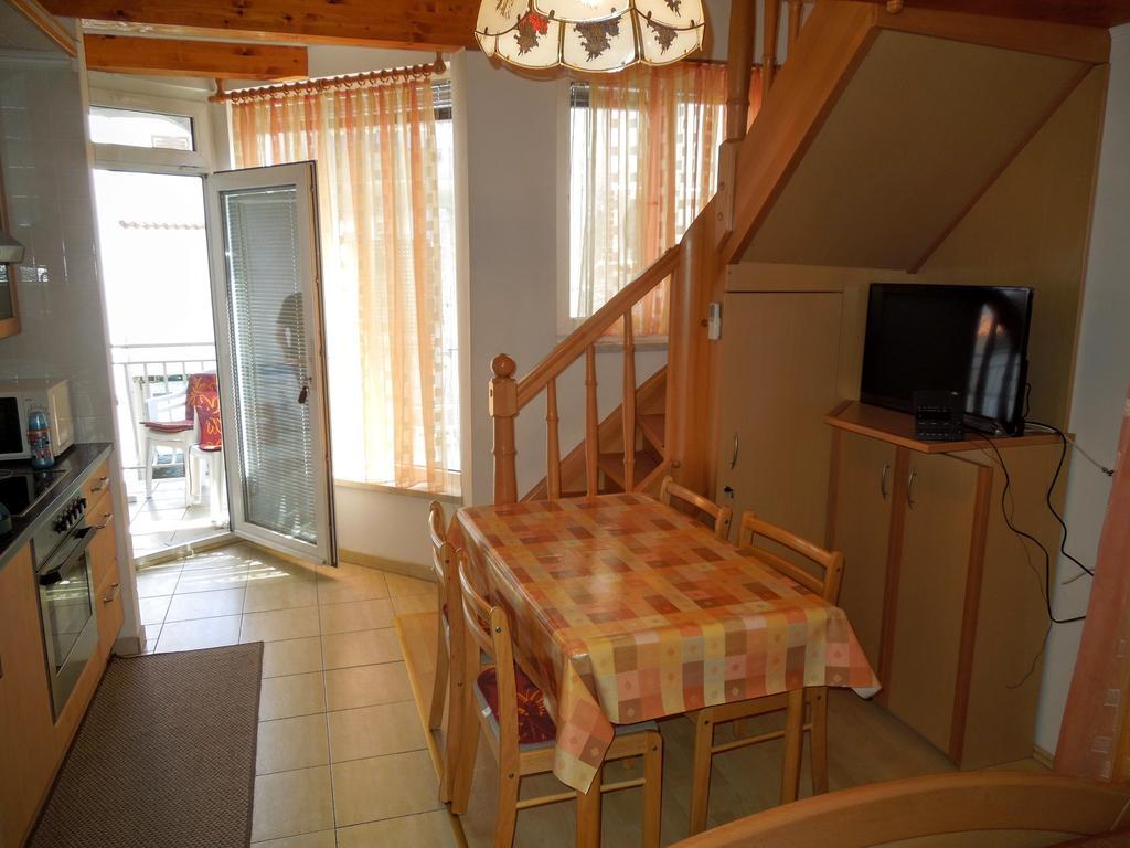 Apartments Dobranic Crikvenica Exteriör bild