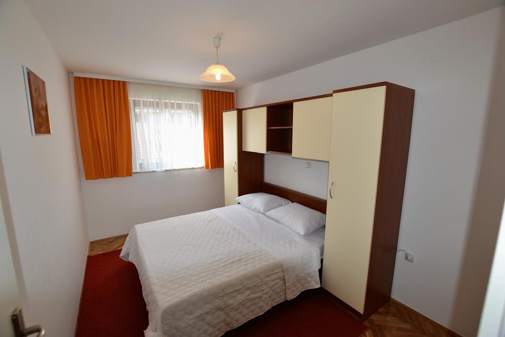 Apartments Dobranic Crikvenica Exteriör bild